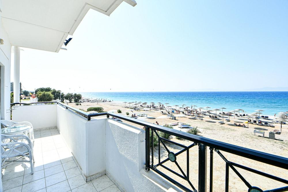 Forum Beach Lalyssos Exterior foto